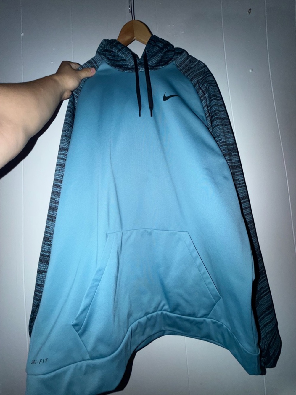 Nike Men’s Hooded Pullover Sweatshirt in Light Blue with Black Accents